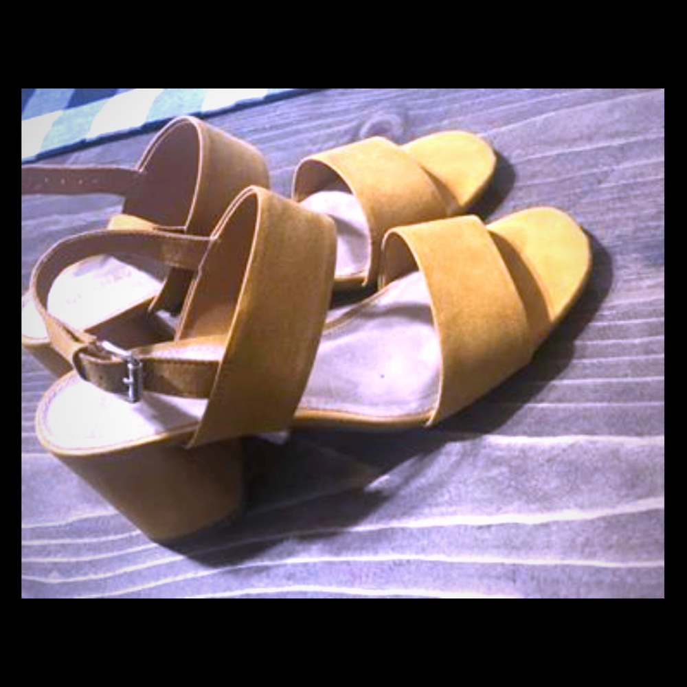 Mustard yellow heels